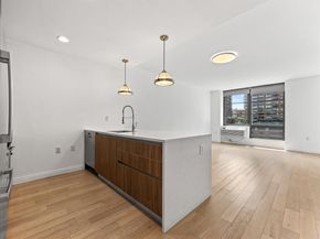 160 1st St 901, Jersey City NY 07302