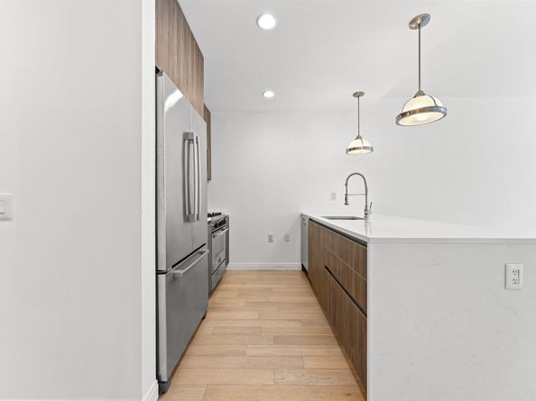 160 1st St 901, Jersey City NY 07302