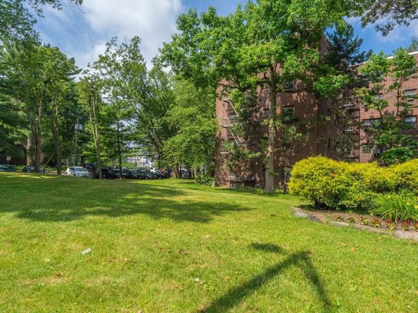 3061 Edwin Ave 4G, Fort Lee NJ 07024