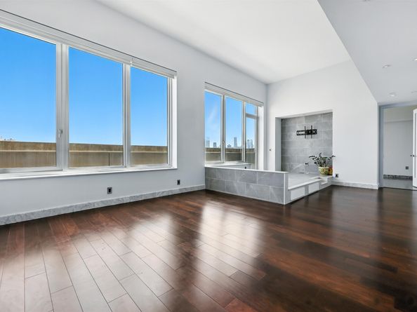 1000 Avenue At Port Imperial PH703, Weehawken NJ 07086