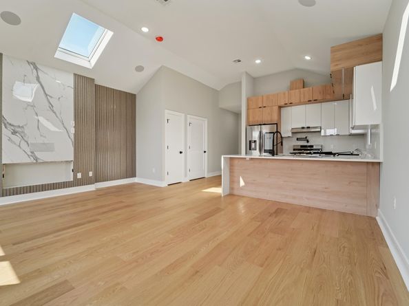 313 Lembeck Ave 2, Jersey City NJ 07305