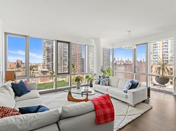 75 Park Lane South
