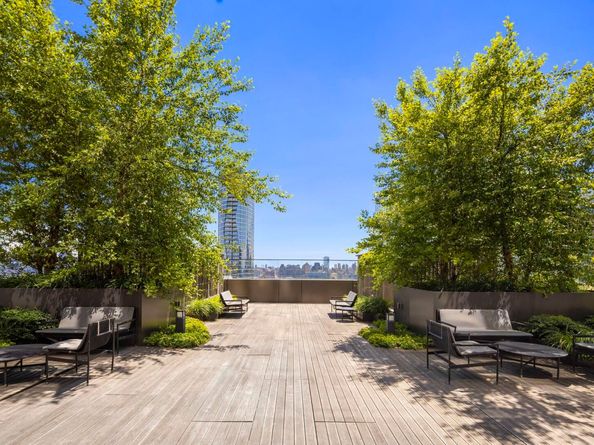 75 Park Lane South 706, Jersey City NJ 07310