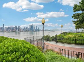 851 Blvd East D2, Weehawken NJ 07086