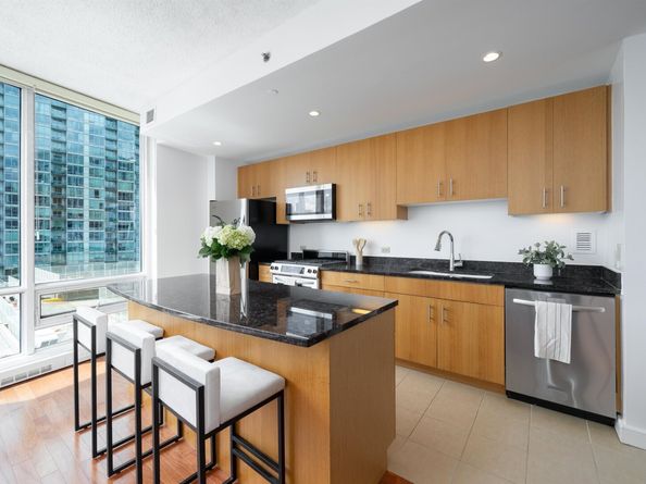 1 Shore Lane 1208, Jersey City NJ 07310