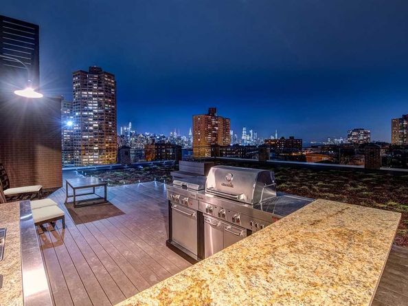 62 69th St 503, Guttenberg NJ 07093