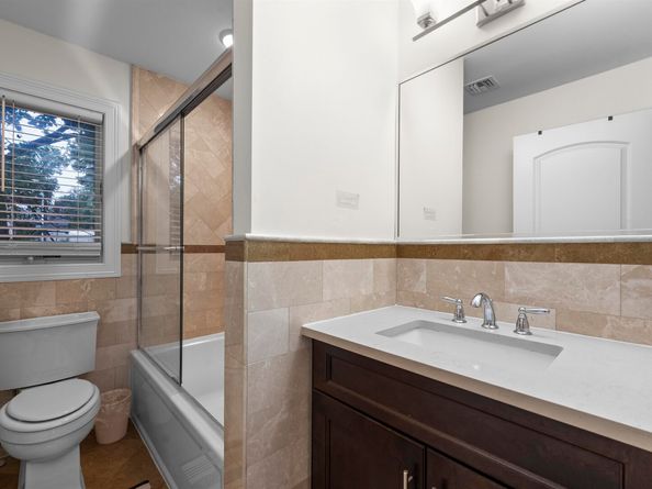 405 Commercial Ave, Cliffside Park NJ 07010