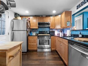 61 Wayne St 1, Jersey City NJ 07302