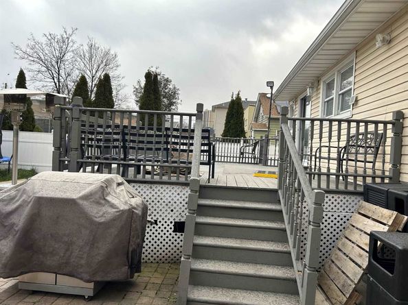 5207 Grand Ave, North Bergen NJ 07047