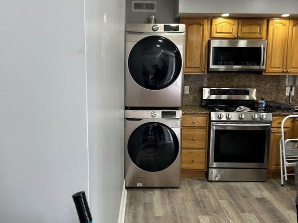 5207 Grand Ave, North Bergen NJ 07047