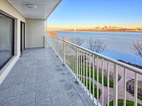 1225 River Rd 10 C, Edgewater NJ 07020