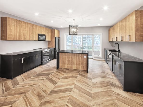 1225 River Rd 10 C, Edgewater NJ 07020