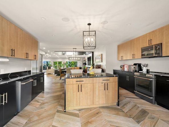 1225 River Rd 10 C, Edgewater NJ 07020