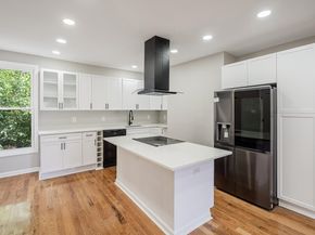299 Halladay St, Jersey City NJ 07304-3701