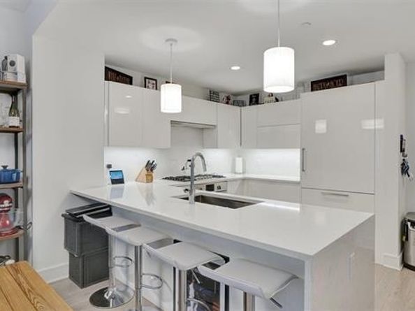9 Avenue At Port Imperial 327, West New York NJ 07093