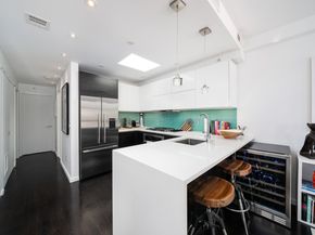 349 4th St PH, Jersey City NJ 07302