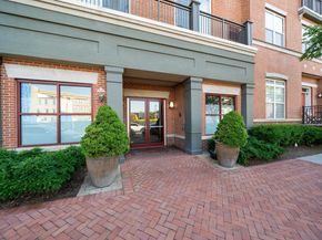 443 2nd St 0212, Jersey City NJ 07302