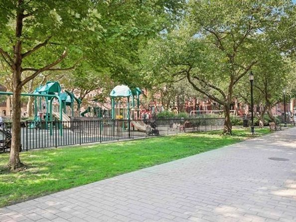 254 4th St, Jersey City NJ 07302