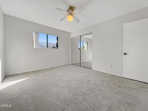 3200 Fairesta Street 16, Glendale CA 91214