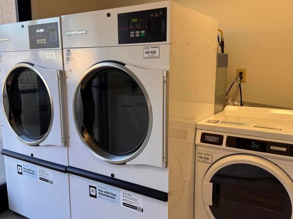 1450 Locust Avenue 425, Long Beach CA 90813