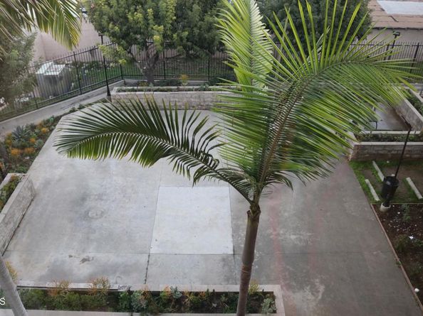 1450 Locust Avenue 425, Long Beach CA 90813