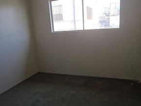 1020 W 42nd Place, Los Angeles CA 90037