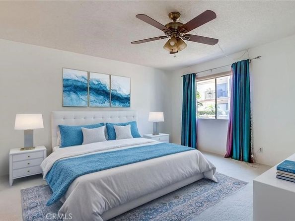 2722 E 20th 104, Signal Hill CA 90755