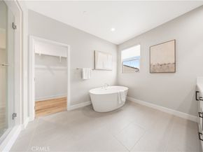 157 Fairgreen, Irvine CA 92618