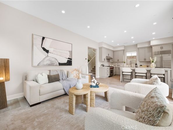 157 Fairgreen, Irvine CA 92618