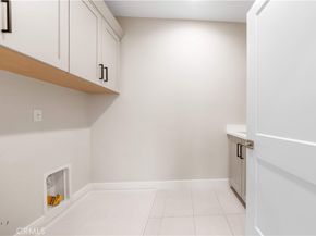 157 Fairgreen, Irvine CA 92618