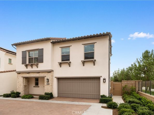 157 Fairgreen, Irvine CA 92618