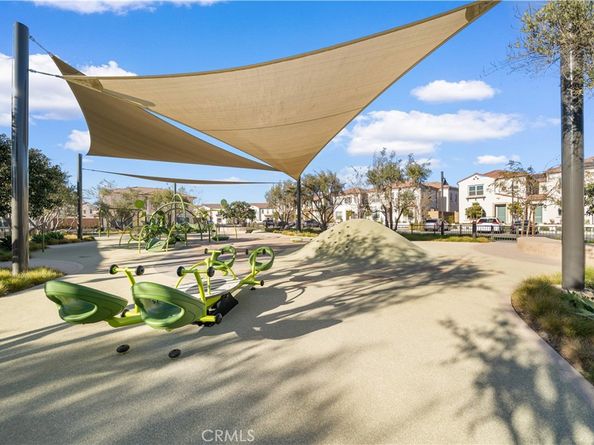 157 Fairgreen, Irvine CA 92618