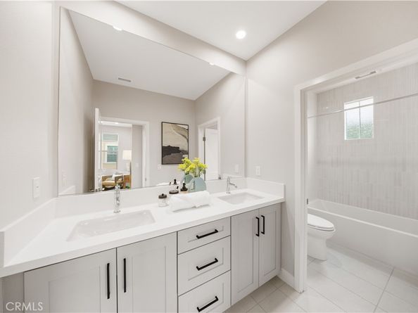 157 Fairgreen, Irvine CA 92618