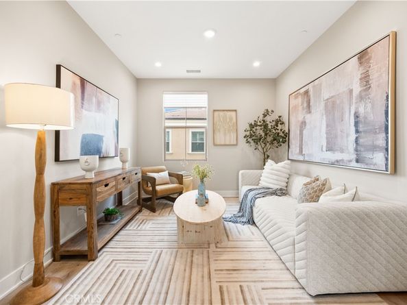 157 Fairgreen, Irvine CA 92618