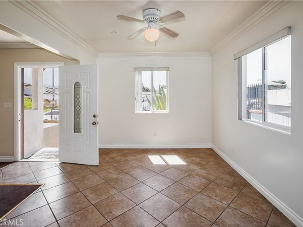 233 E 118th, Los Angeles CA 90061