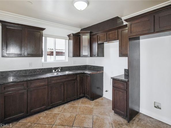 233 E 118th, Los Angeles CA 90061