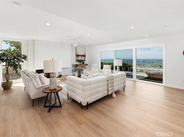 6184 Camino Rico, San Diego CA 92120