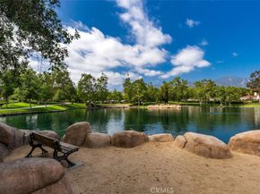 7 Calle De Luna, Rancho Santa Margarita CA 92688