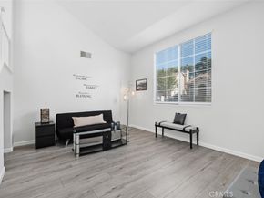 7 Calle De Luna, Rancho Santa Margarita CA 92688