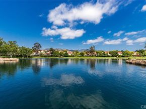 7 Calle De Luna, Rancho Santa Margarita CA 92688