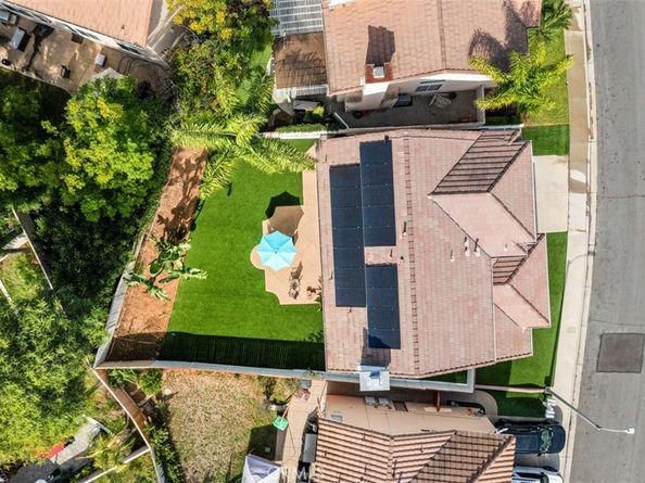 7 Calle De Luna, Rancho Santa Margarita CA 92688