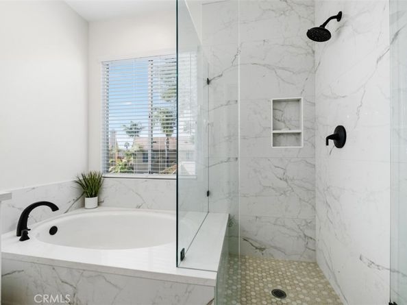 7 Calle De Luna, Rancho Santa Margarita CA 92688