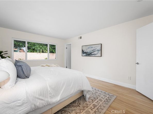 930 Helena Circle, Costa Mesa CA 92626