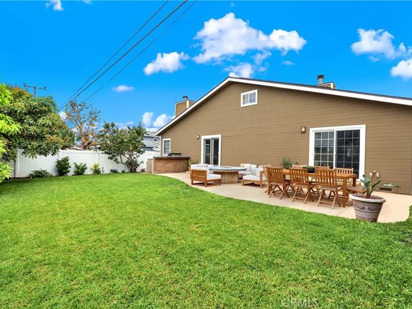329 Colleen Place, Costa Mesa CA 92627