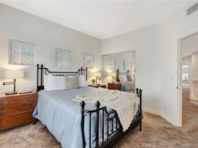 2528 Aquasanta, Tustin CA 92782
