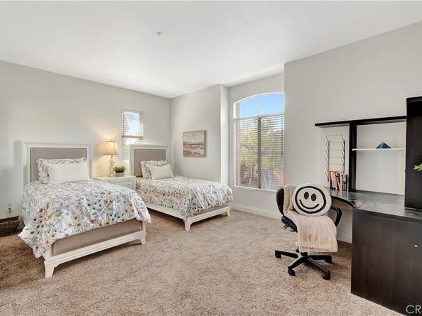 2528 Aquasanta, Tustin CA 92782
