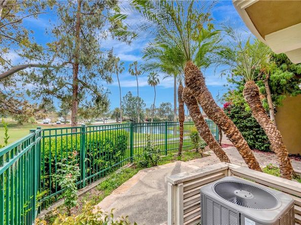 2528 Aquasanta, Tustin CA 92782