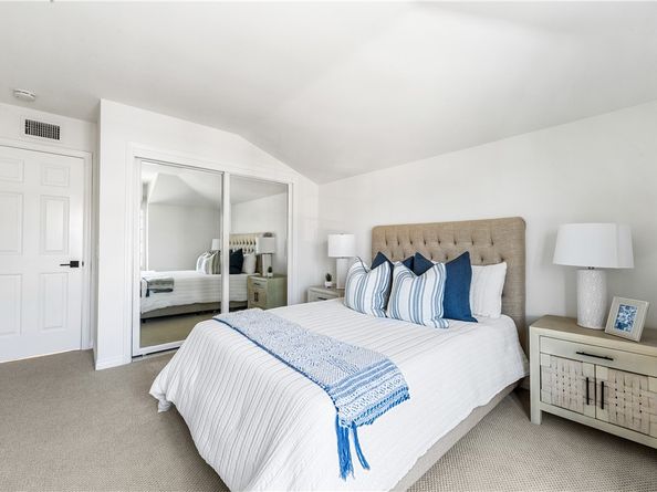 19365 Woodlands Drive, Huntington Beach CA 92648