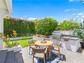 19365 Woodlands Drive, Huntington Beach CA 92648