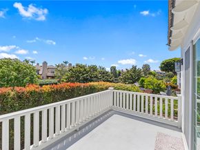 19365 Woodlands Drive, Huntington Beach CA 92648